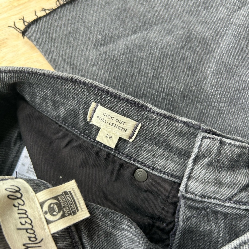 Madewell Gray Jeans kick out full length - Picture 2 of 2